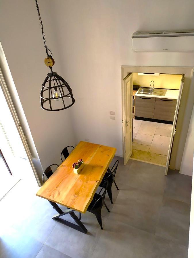 Dimora Ateneo - Nel Centro Della Citta Bari Kültér fotó