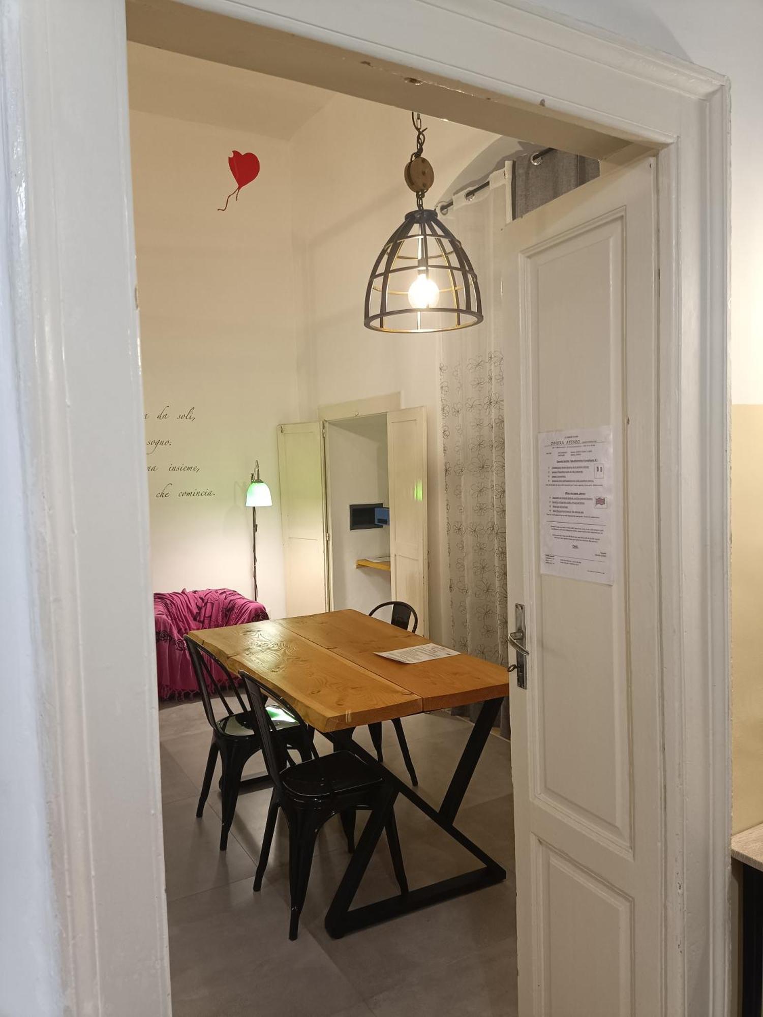 Dimora Ateneo - Nel Centro Della Citta Bari Kültér fotó
